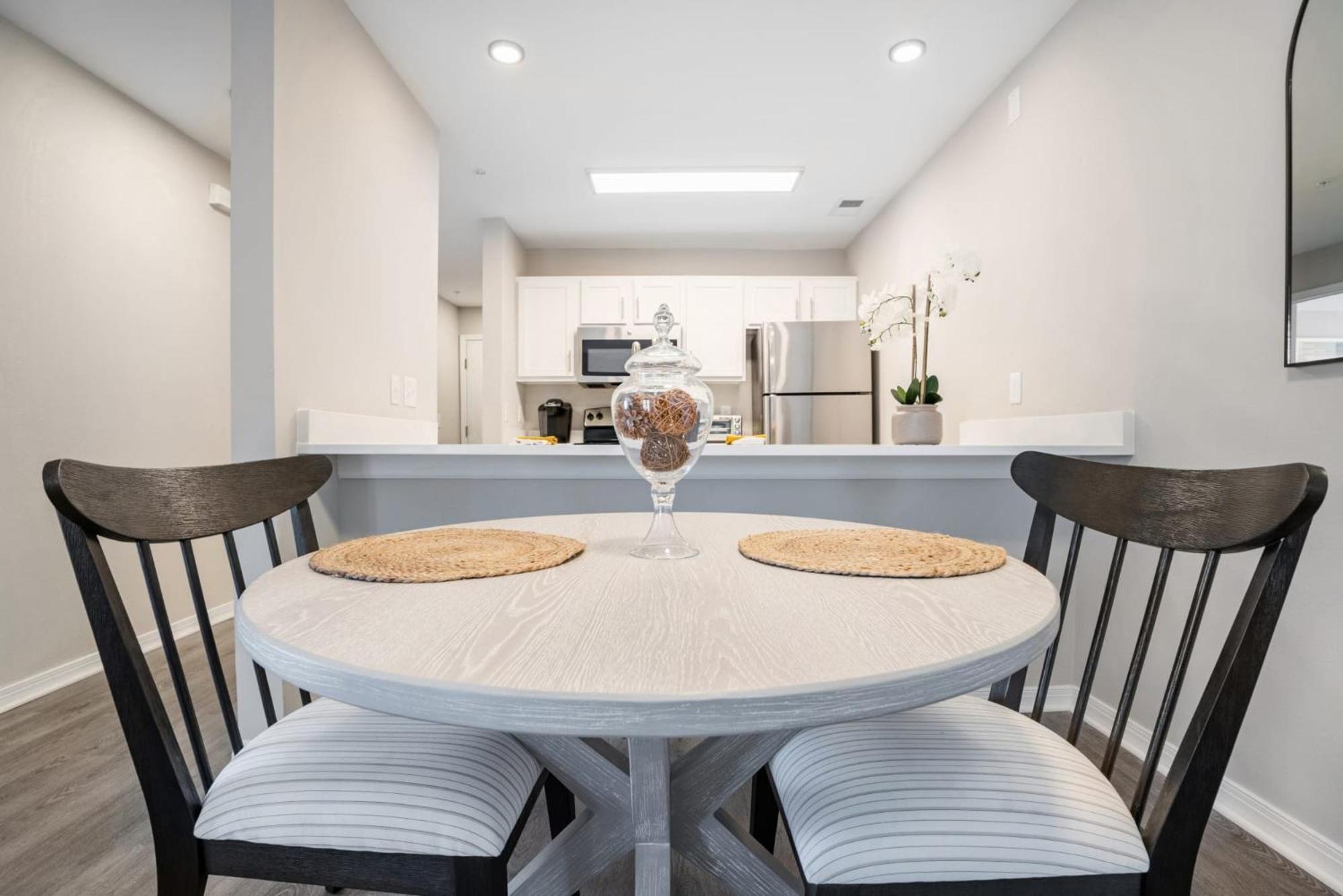 One Bedroom Apartment Near Downtown Raleigh Buitenkant foto