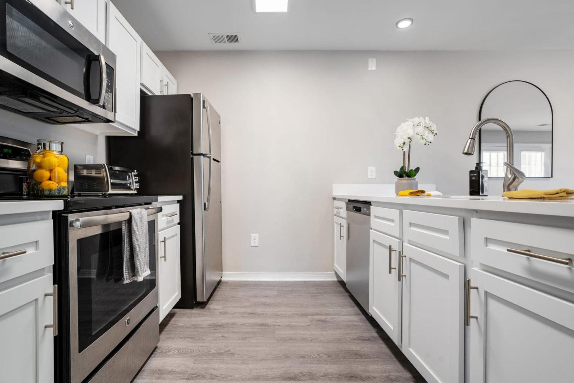 One Bedroom Apartment Near Downtown Raleigh Buitenkant foto